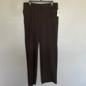 NWT Dress Barn Roz and Ali Tummy Control trouser pants, great condition!